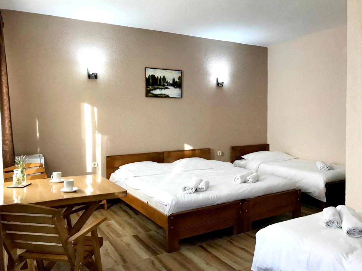 Lesnovo House Tomevski Екстер'єр фото